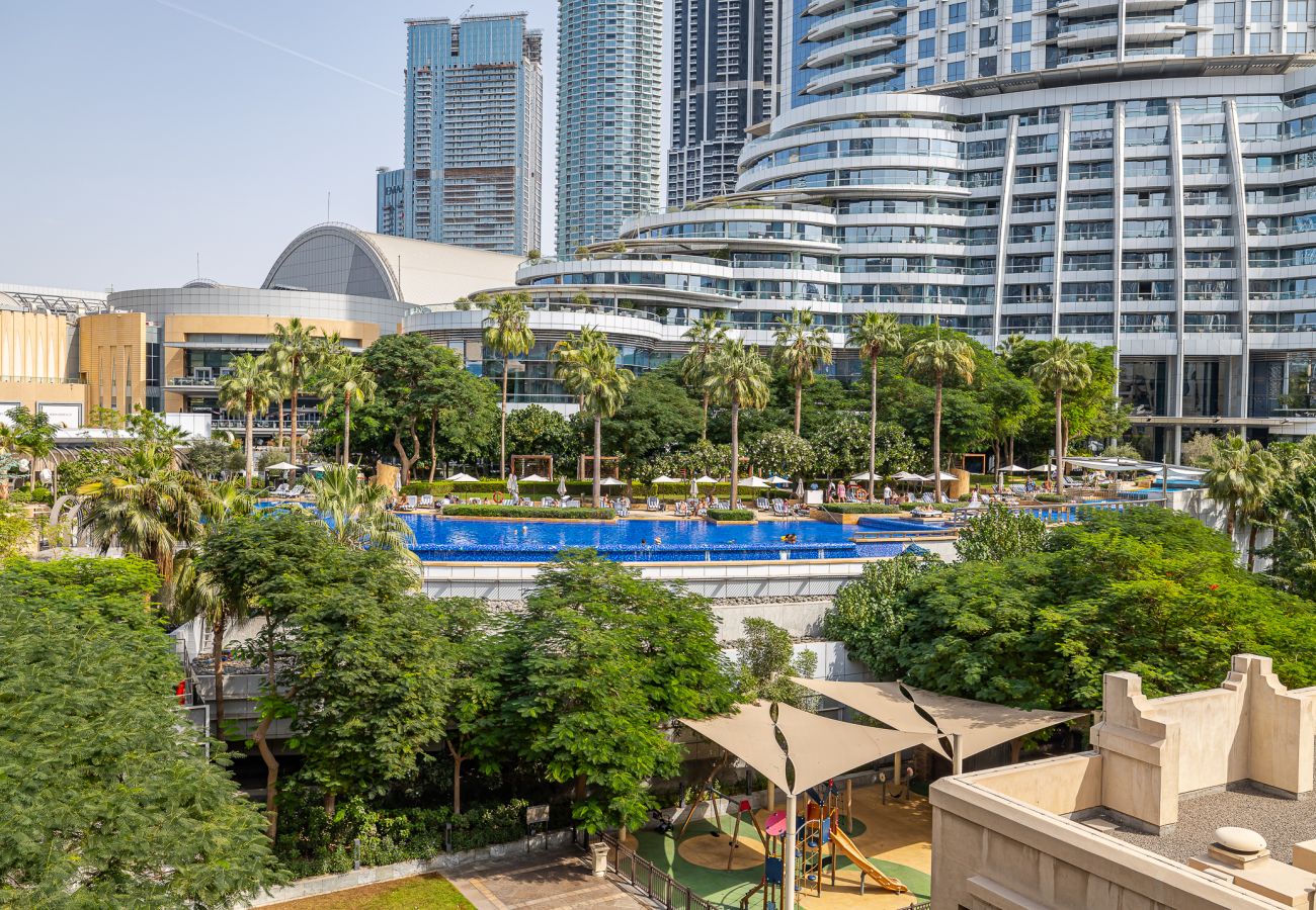 Апартаменты на Dubai - Elegant 1BDR in Downtown with Burj Khalifa View