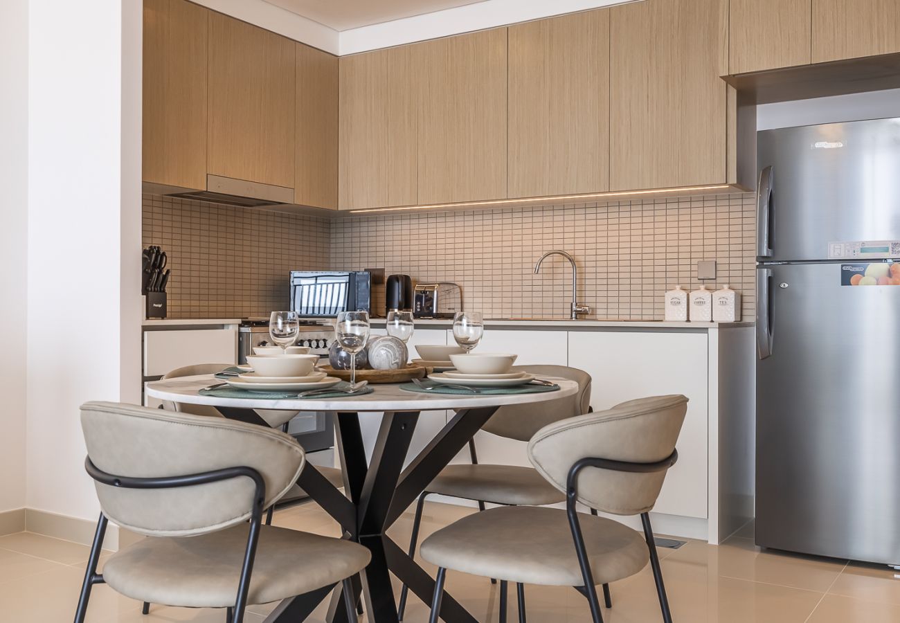 Апартаменты на Dubai - Modern 1BDR Apartment in Creek Harbour / 17 Icon Bay