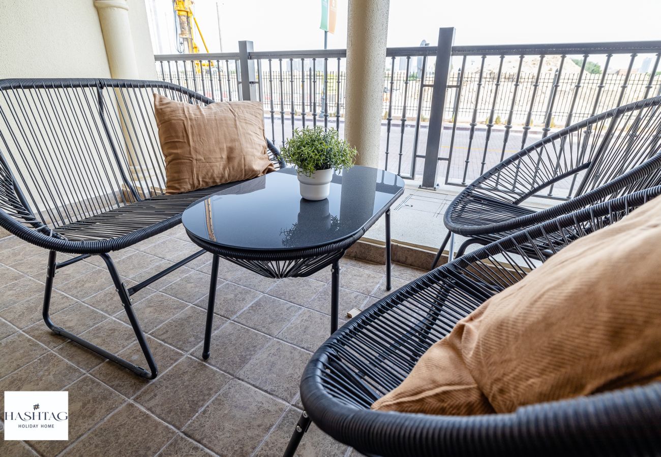 Апартаменты на Dubai - Modern 2 BDR Apartment in Alandalus Jumeirah Golf Estates