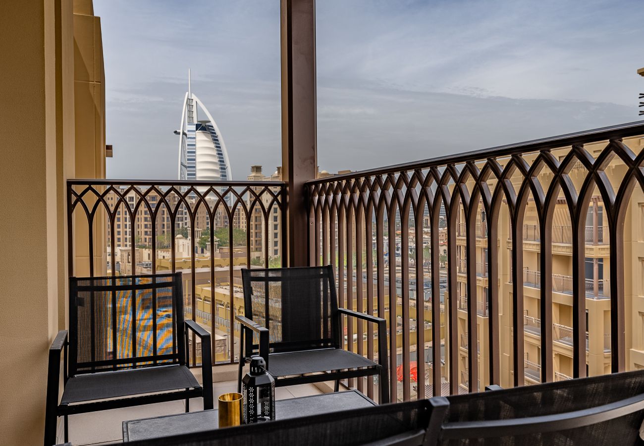 Апартаменты на Dubai - Spacious 1- Bedroom apartment in Madinat Jumeirah Living I Beachside Bliss