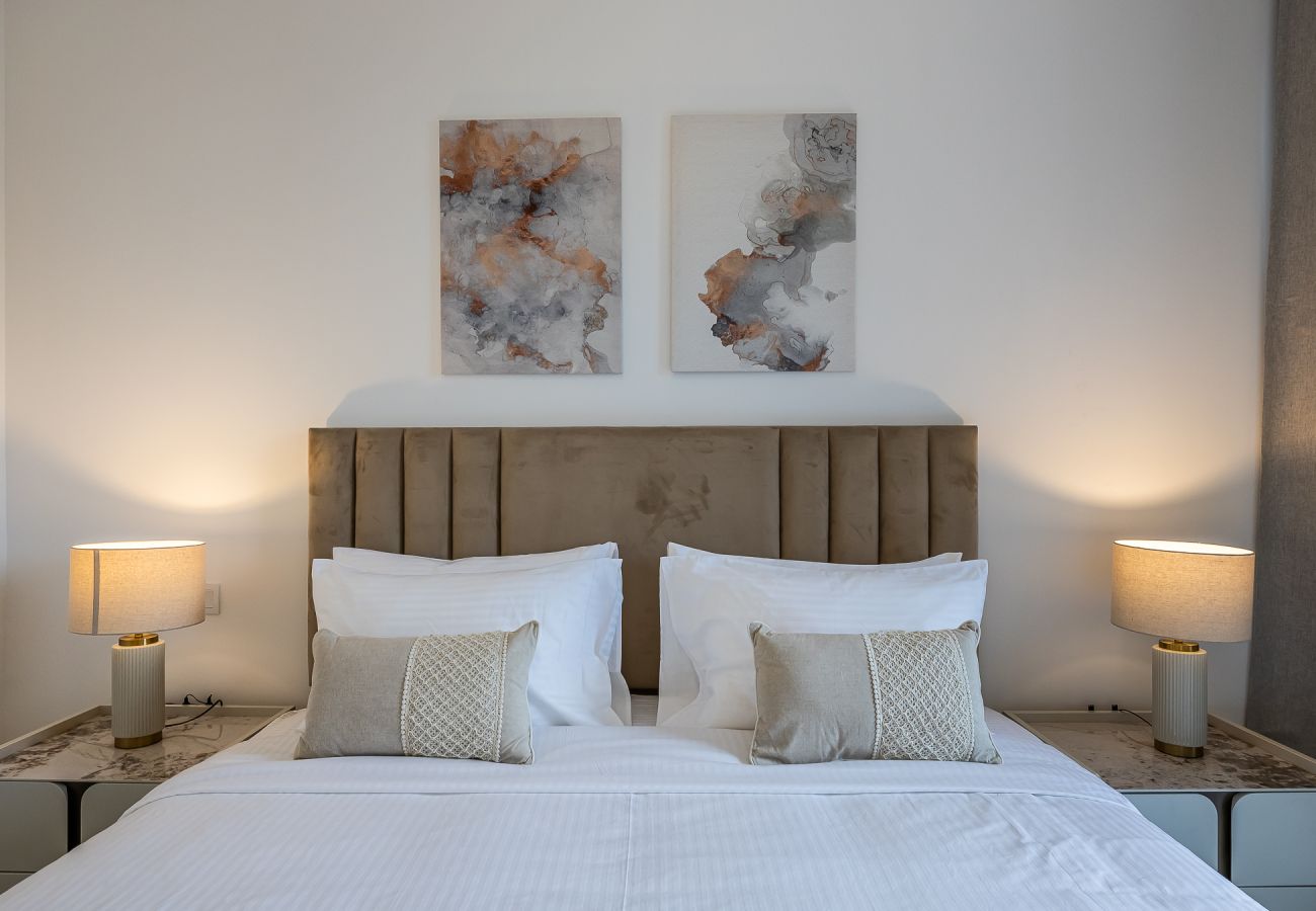 Апартаменты на Dubai - Exquisite 2BDR apartment in Downtown Dubai