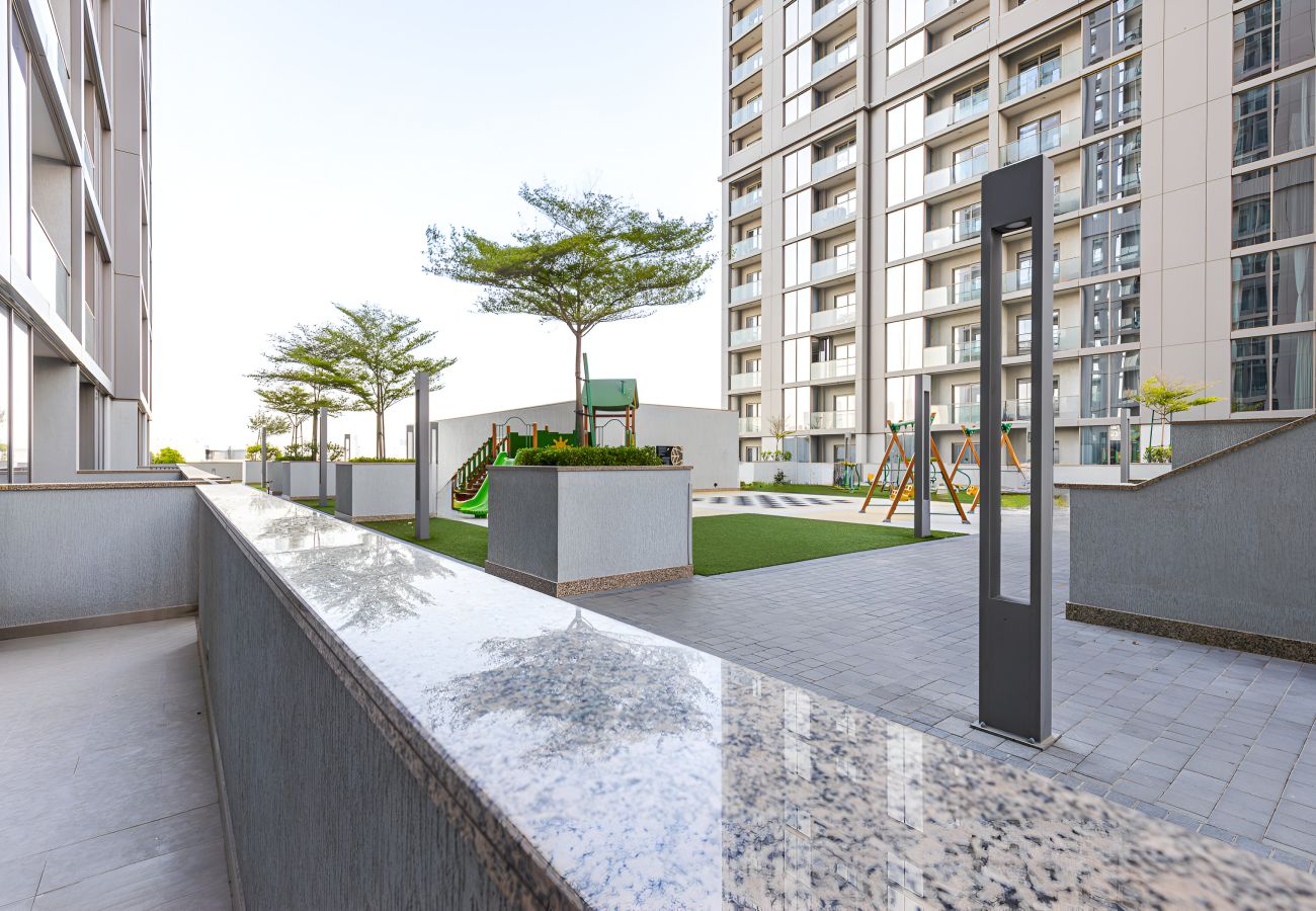 Апартаменты на Dubai - Spacious 1 Bedroom Apartment in Creek Sobha