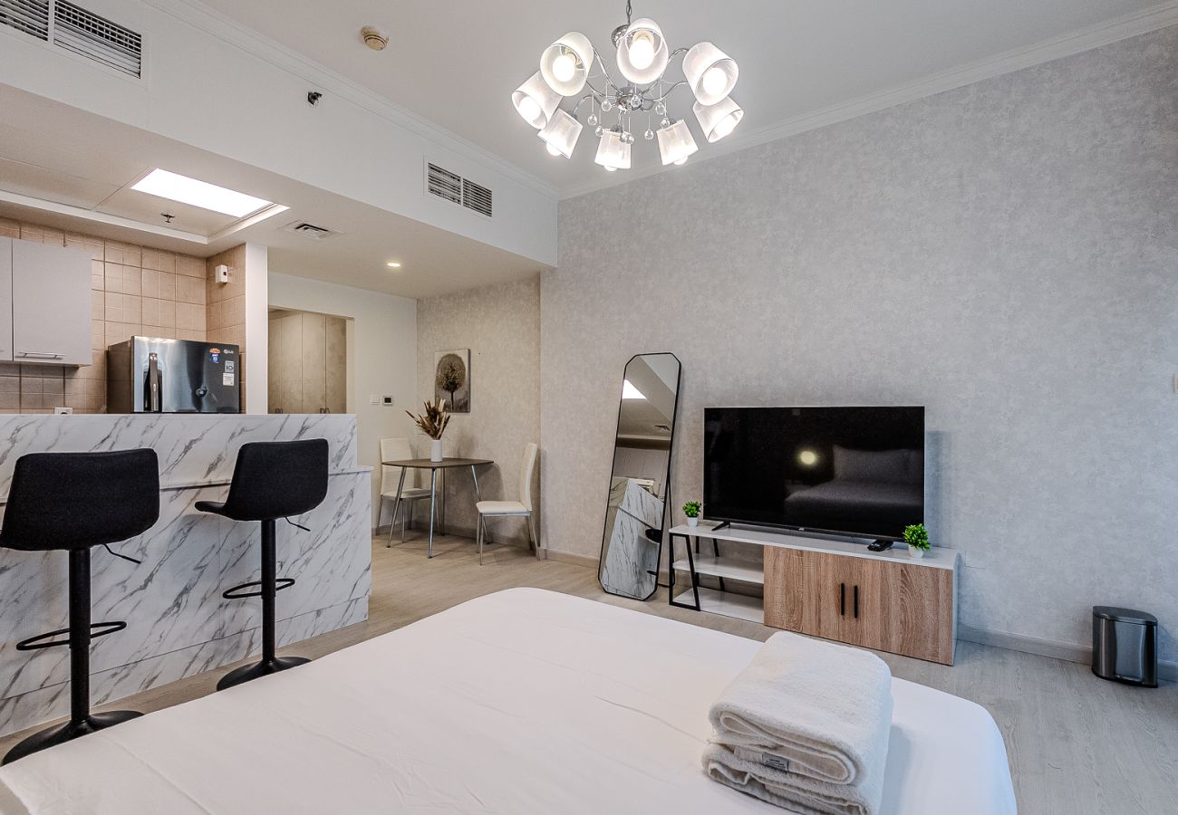 Квартира-студия на Dubai - Stylish Studio apartment in Downtown Dubai I Burj Al Nujoom