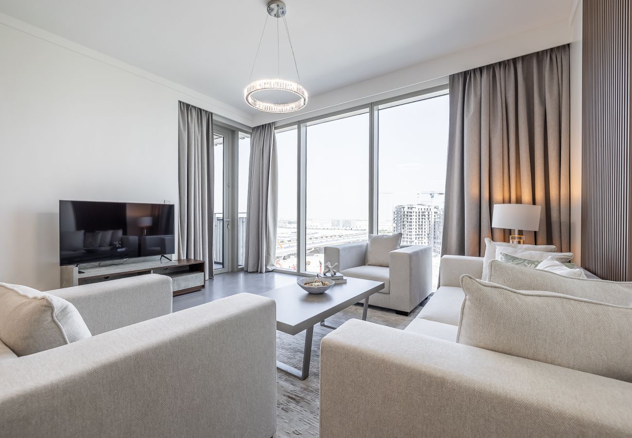 Апартаменты на Dubai - Elegant 3-Bedroom Apartment with Maid’s Room in Creek Gate – Dubai Creek Harbour