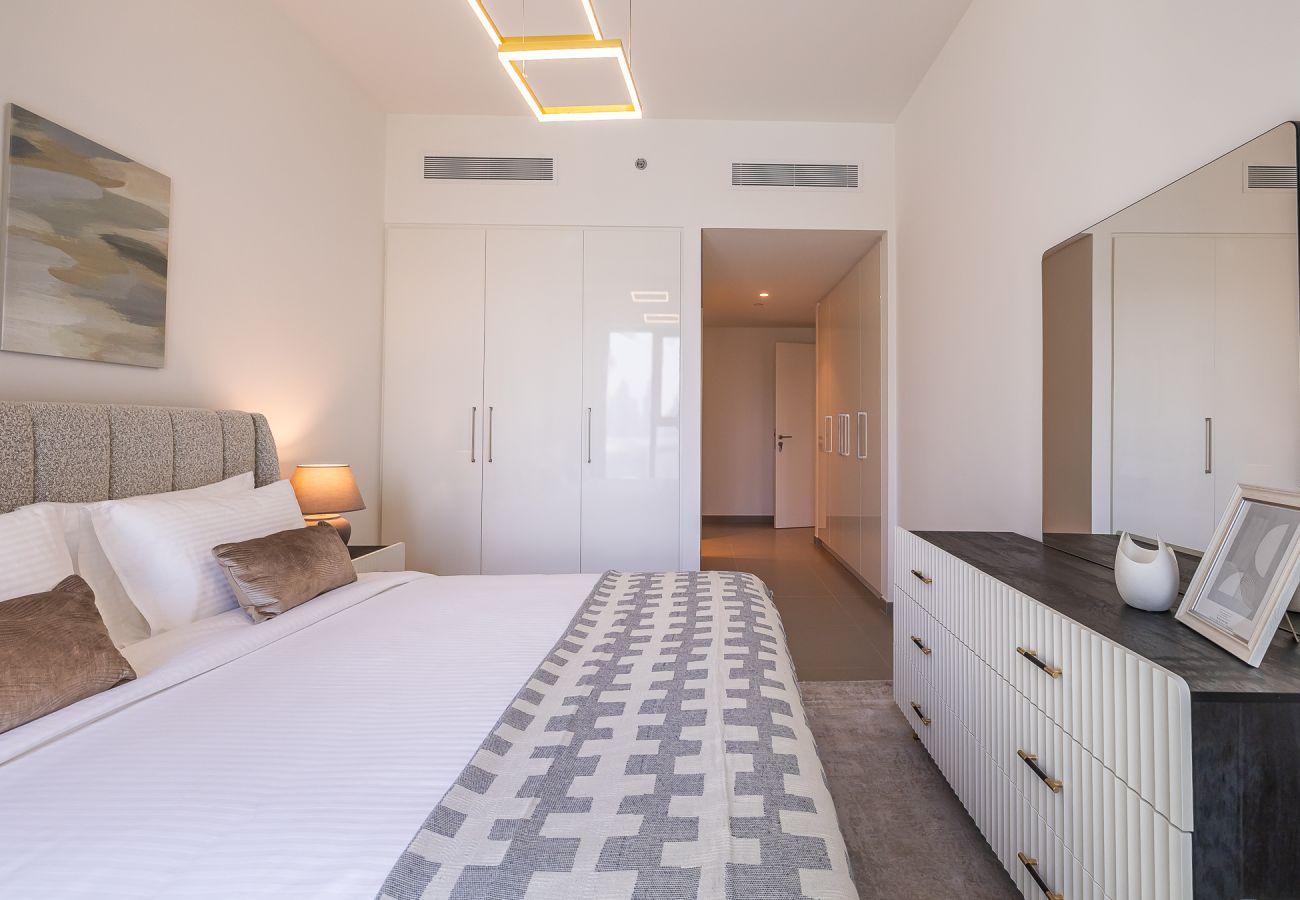 Апартаменты на Dubai - 3BDR Apartment +  maid room I Burj Khalifa view I Downtown