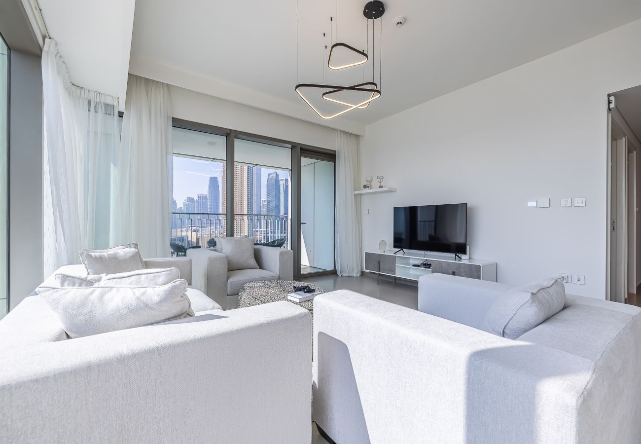 Апартаменты на Dubai - 3BDR Apartment +  maid room I Burj Khalifa view I Downtown