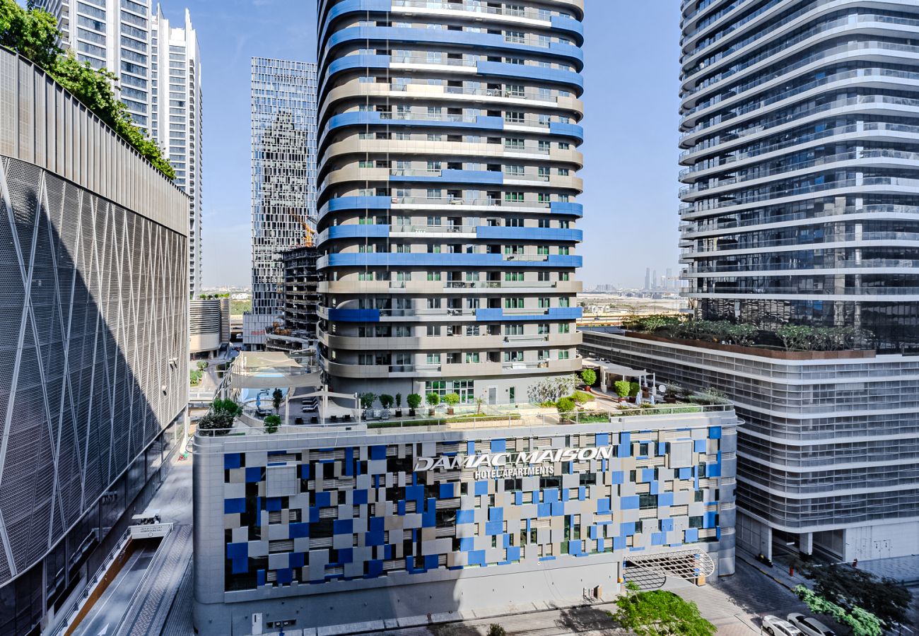 Квартира-студия на Dubai - Bright & Stylish Studio Apartment in the Heart of Downtown Dubai