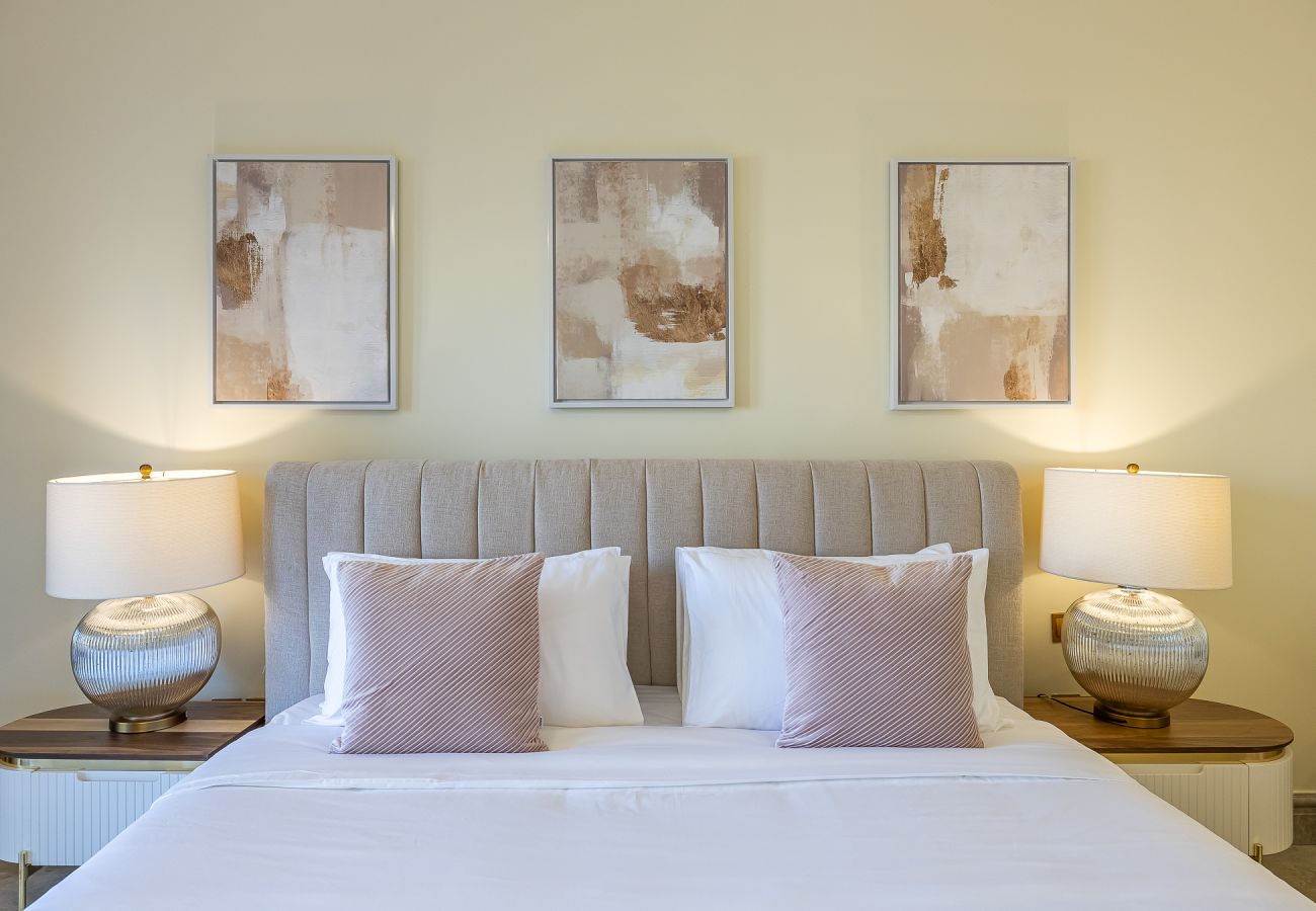 Апартаменты на Dubai - Elegant 1-Bedroom Apartment in Fairmont Residences South on The Palm