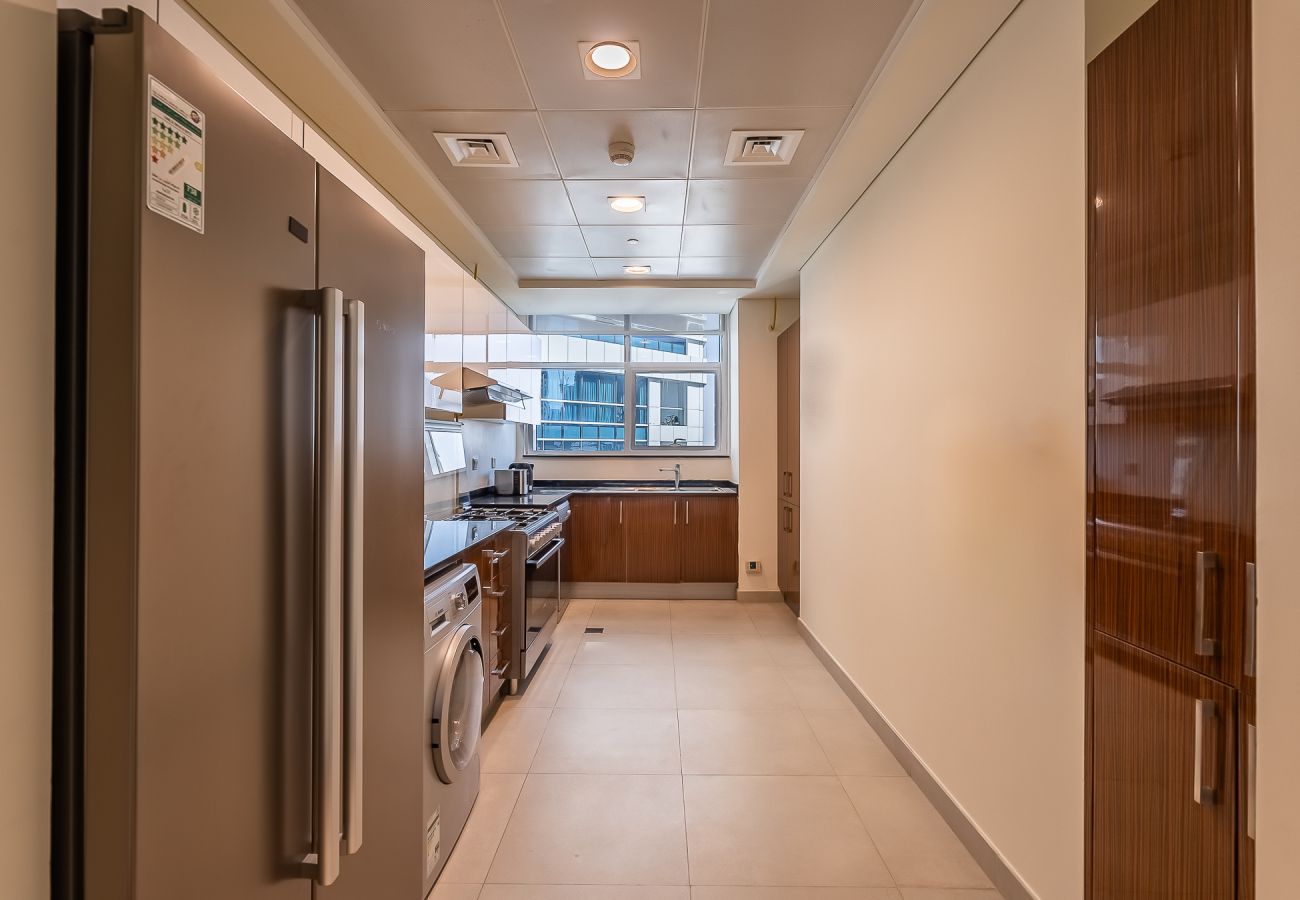 Апартаменты на Dubai - Spacious 2 BDR plus Maid room apartment with Sea View in Dubai Marina