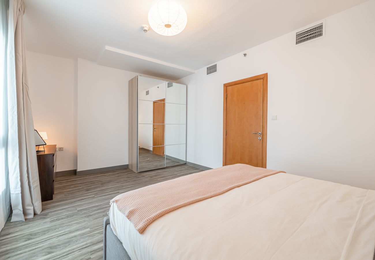 Апартаменты на Dubai - 1 BDR Apartment with office space / Dubai Marina