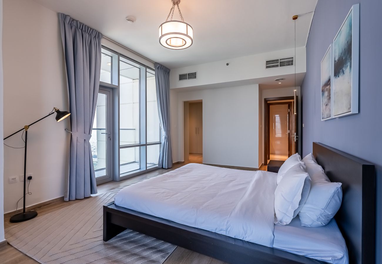 Апартаменты на Dubai - Spacious 3BDR + maid room / Business Bay