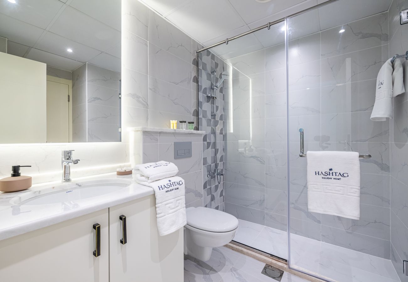 Апартаменты на Dubai - Great 1BDR Apartment in The Greens / Close to Dubai Marina 