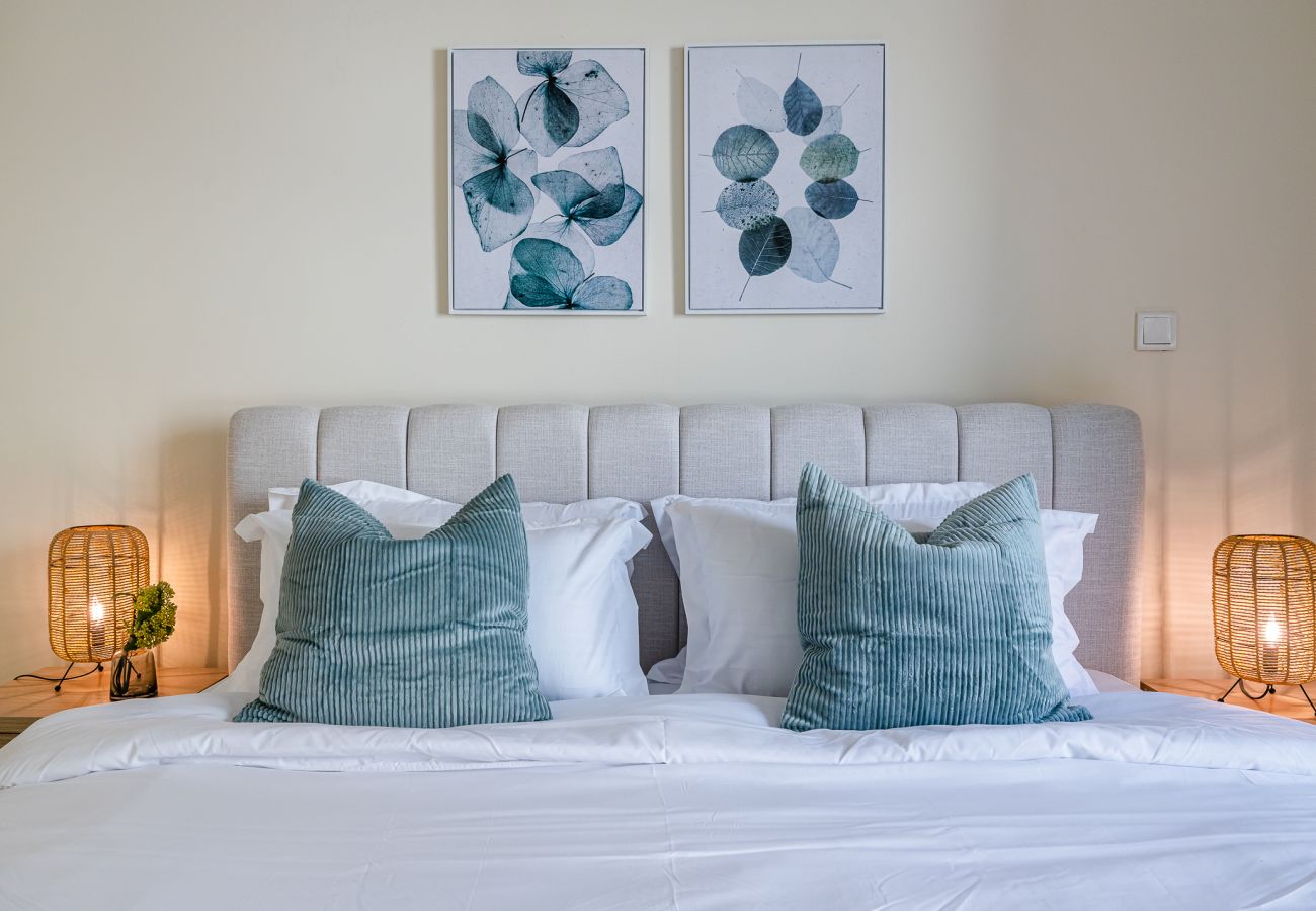 Апартаменты на Dubai - Great 1BDR Apartment in The Greens / Close to Dubai Marina 