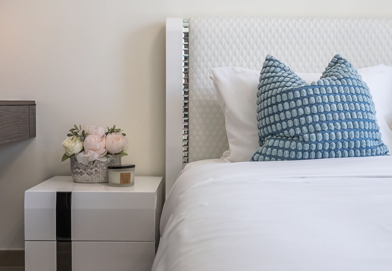 Апартаменты на Dubai - Elegant villa with 3 BDR I Maid Room I Garden /B51