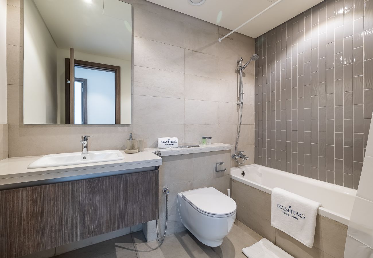 Апартаменты на Dubai - Elegant villa with 3 BDR I Maid Room I Garden /B51