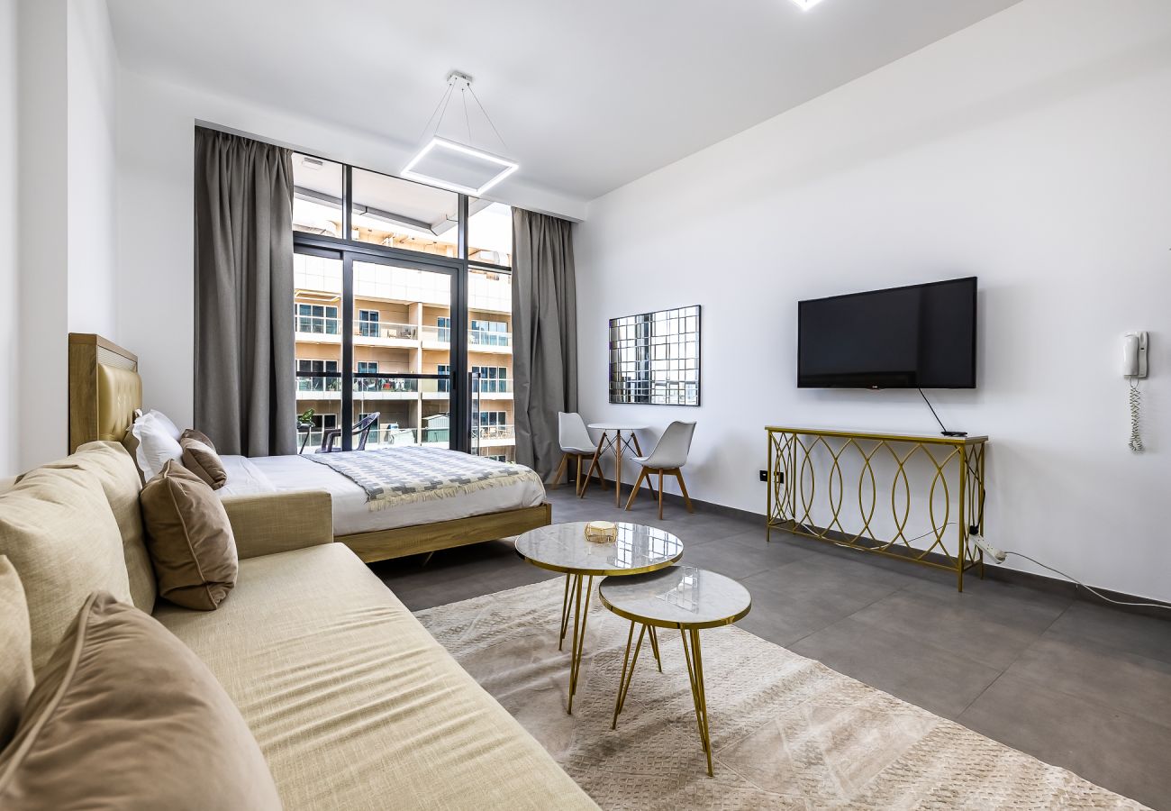 Апартаменты на Dubai - Studio Apartment in Sports city