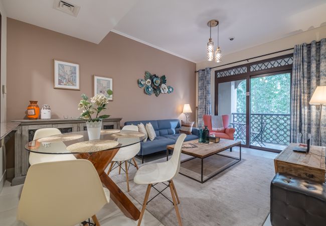 Апартаменты на Dubai - Beautiful 1 Bedroom Apartment/Close to Dubai Mall