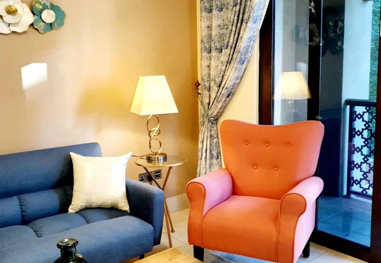 Апартаменты на Dubai - Beautiful 1 Bedroom Apartment/Close to Dubai Mall