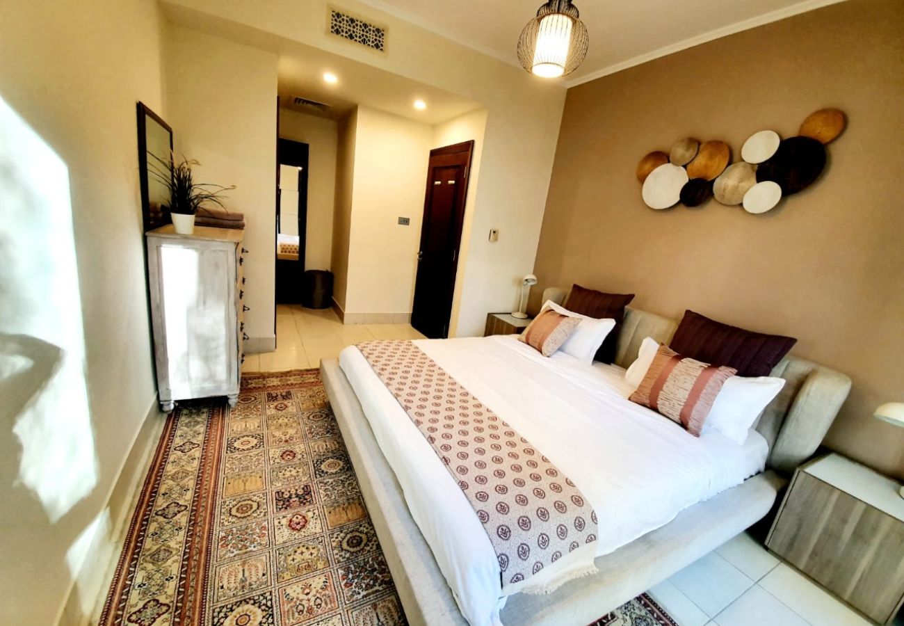 Апартаменты на Dubai - Beautiful 1 Bedroom Apartment/Close to Dubai Mall