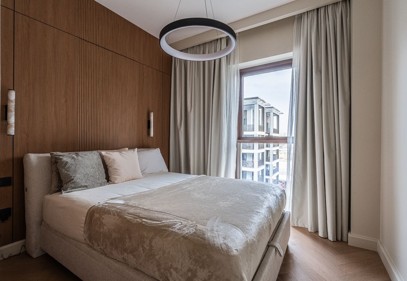 Апартаменты на Dubai - Sophisticated 2BDR in Surf At Creek Beach