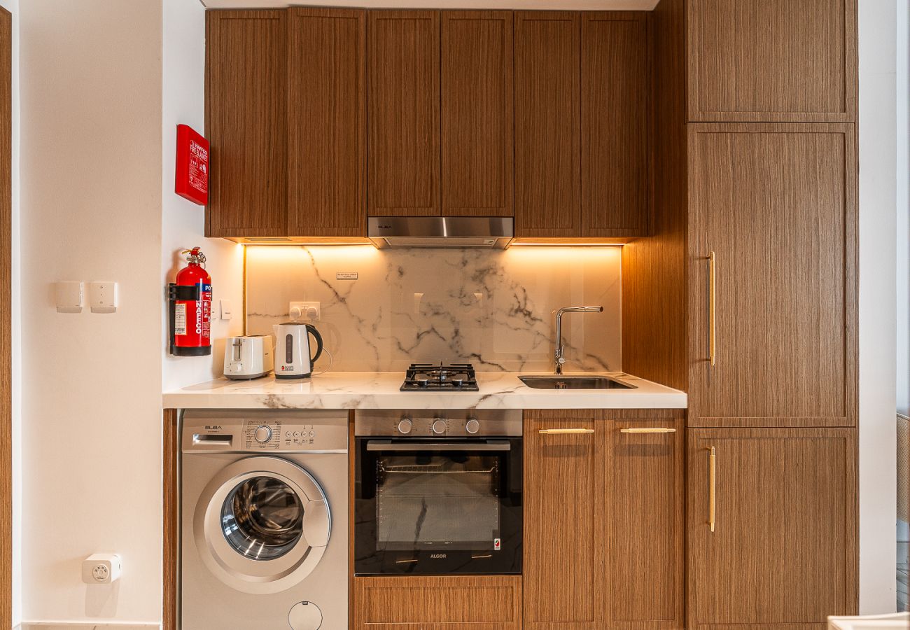 Апартаменты на Dubai - Modern Studio Apartment with Outdoor views