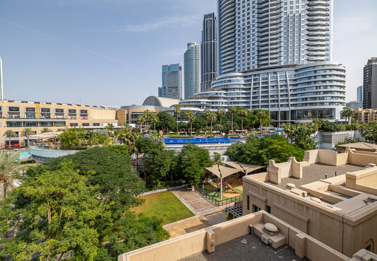 公寓 在 Dubai - Elegant 1BDR in Downtown with Burj Khalifa View