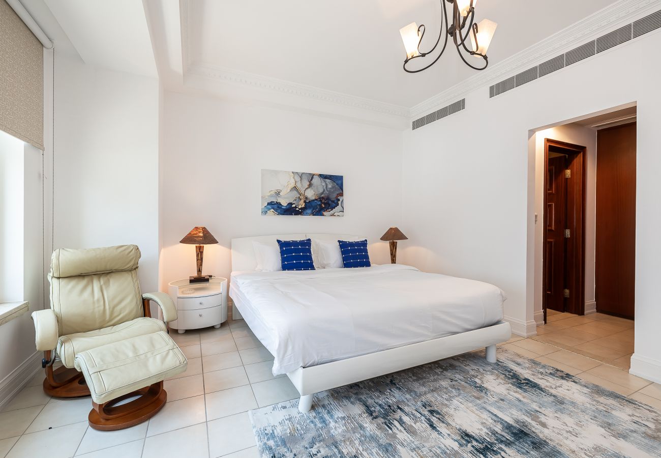 别墅 在 Dubai - Elegant  5BDR villa + Maid Room in Dubai Marina