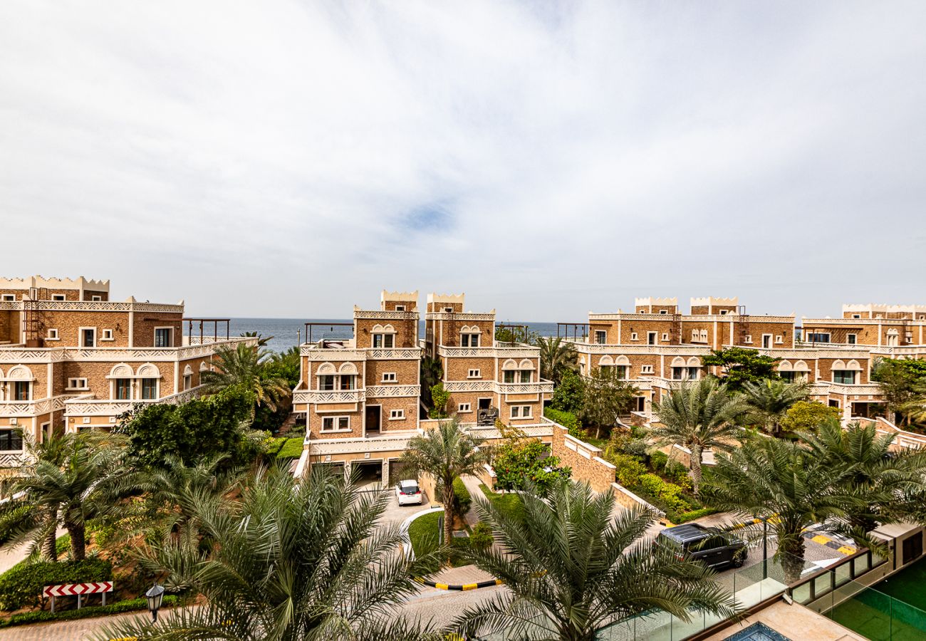 公寓 在 Dubai - Renovated 3BDR in Palm Jumeirah