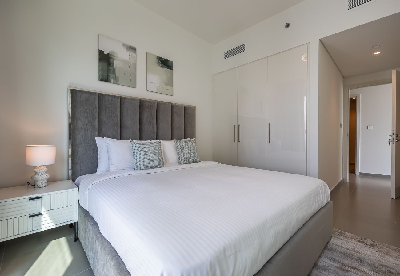 公寓 在 Dubai - 3BDR Apartment +  maid room I Burj Khalifa view I Downtown