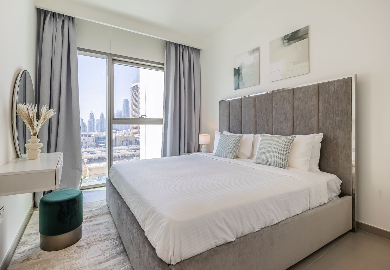 公寓 在 Dubai - 3BDR Apartment +  maid room I Burj Khalifa view I Downtown