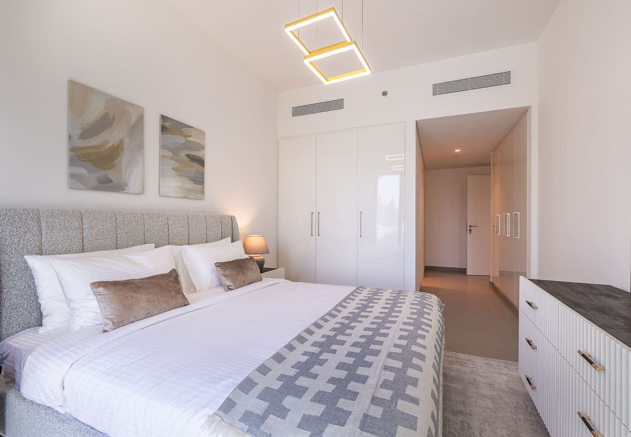 公寓 在 Dubai - 3BDR Apartment +  maid room I Burj Khalifa view I Downtown