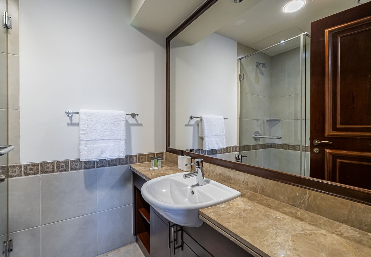 公寓 在 Dubai - Stylish 2BDR apartment in Fairmont South I Palm Jumeirah