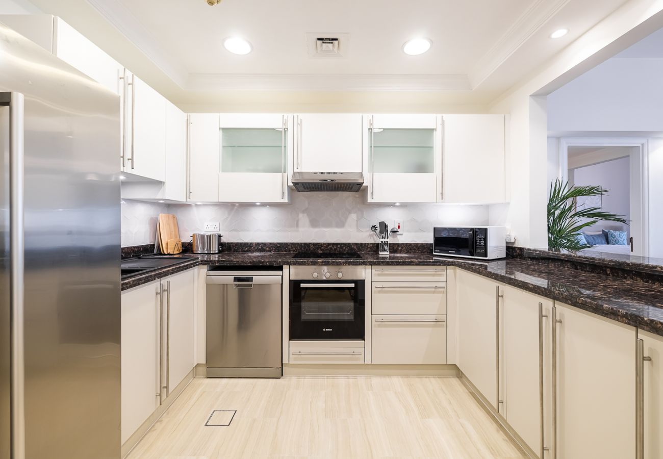 公寓 在 Dubai - Spacious 2-Bedroom Apartment with Balcony on The Palm 