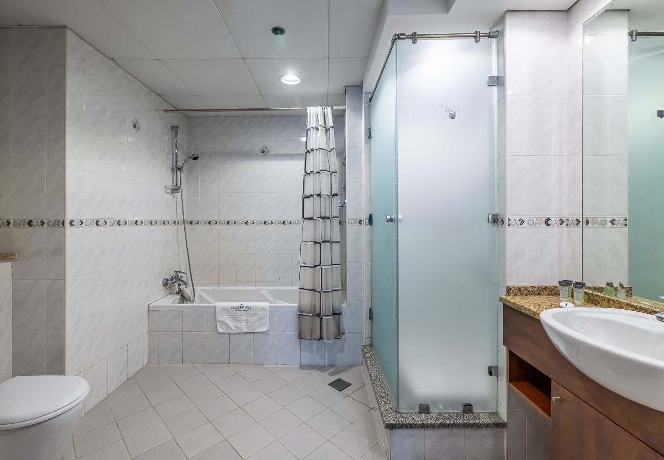 公寓 在 Dubai - Stunning 1BR apartment with water view