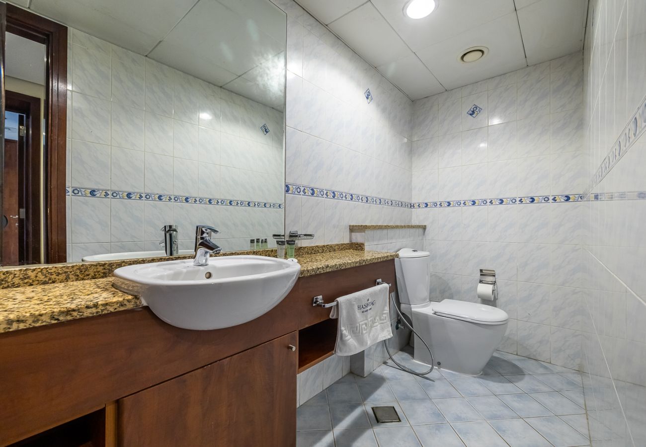 公寓 在 Dubai - Stunning 1BR apartment with water view