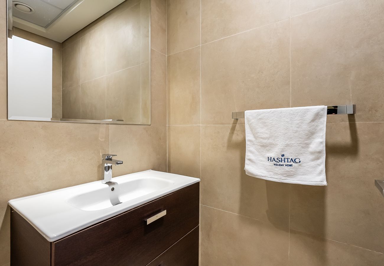 公寓 在 Dubai - Spacious 2 BDR plus Maid room apartment with Sea View in Dubai Marina