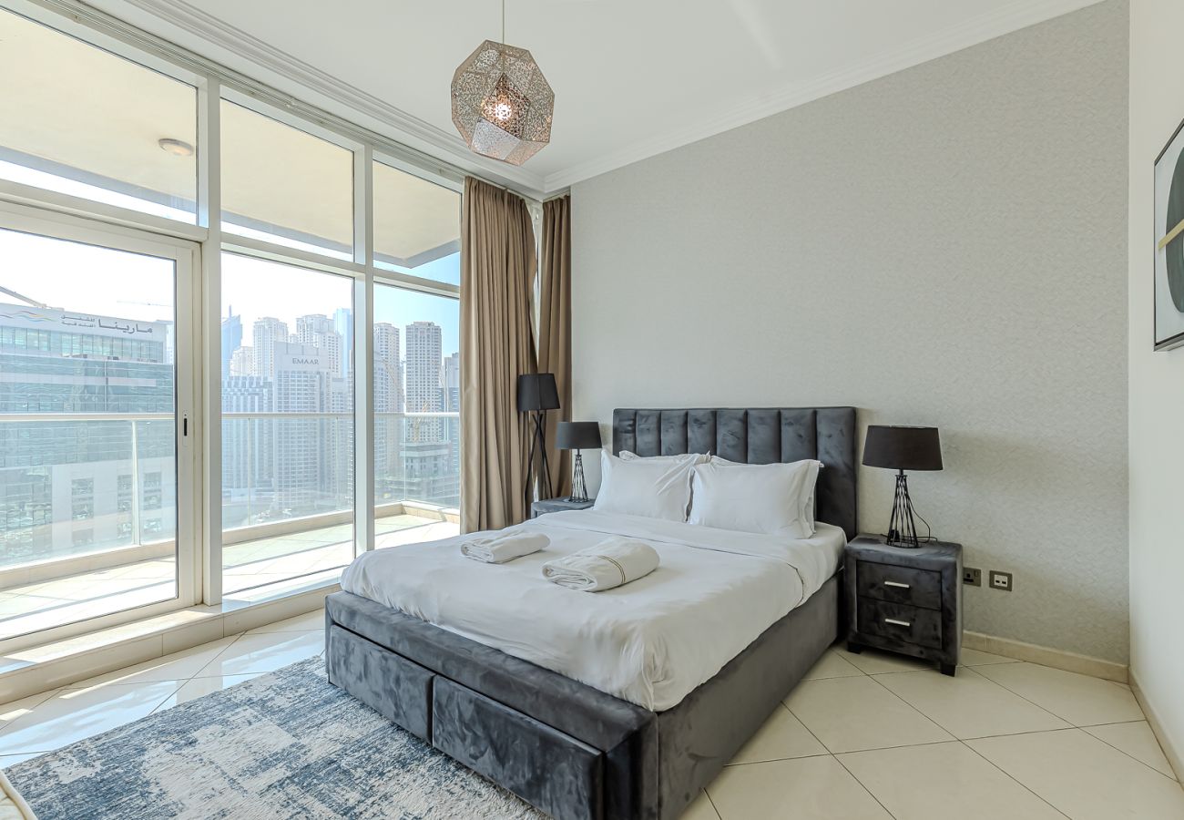 公寓 在 Dubai - Spacious 3BDR Apartment in Marina with working desk