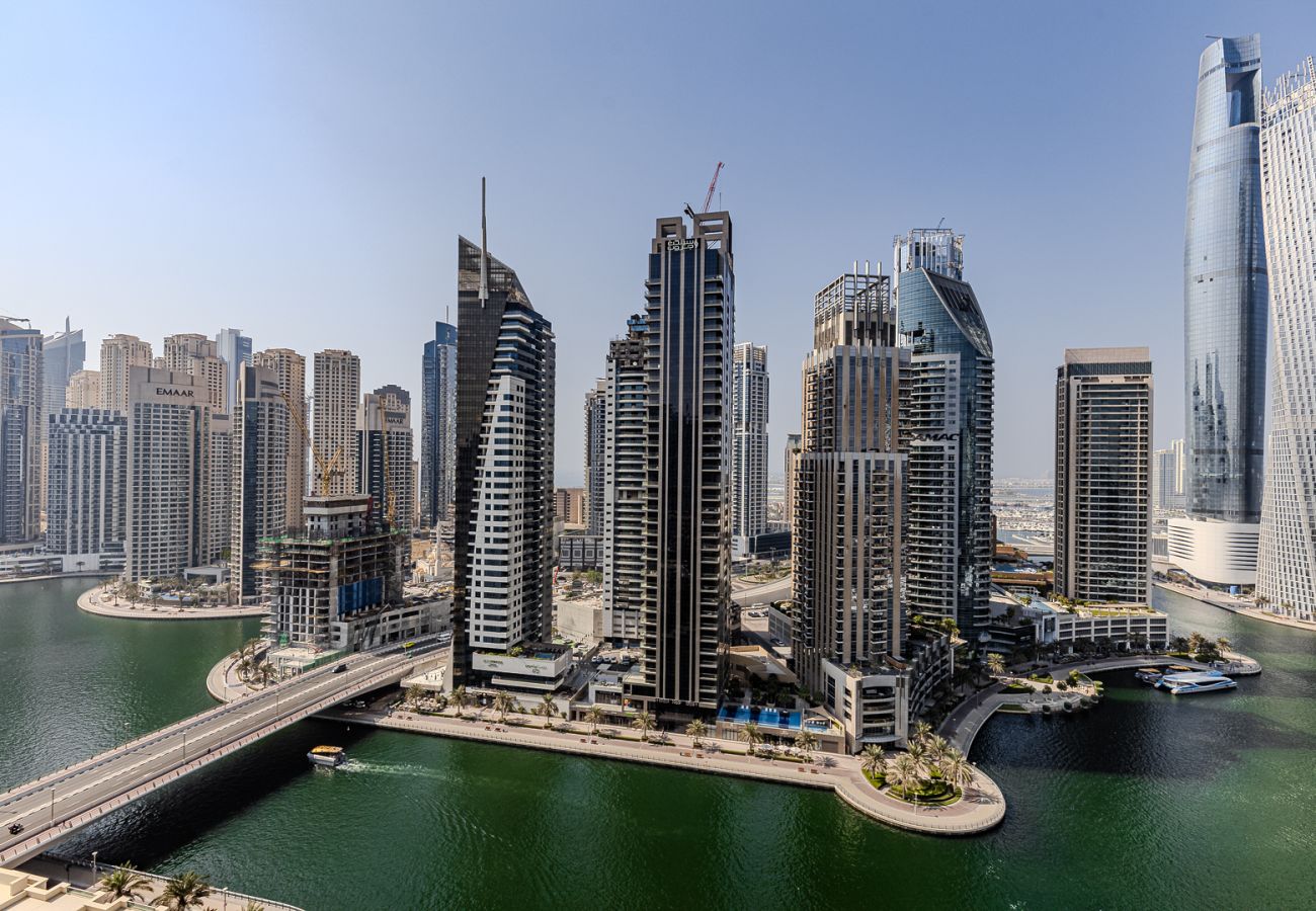 公寓 在 Dubai - Spacious 3BDR Apartment in Marina with working desk