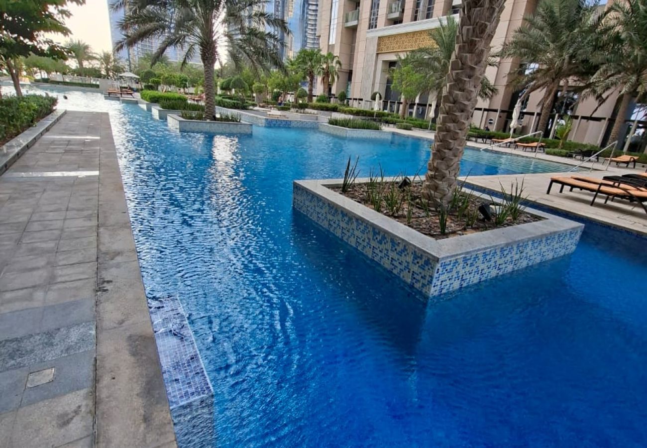 公寓 在 Dubai - Spacious 3BDR + maid room / Business Bay 