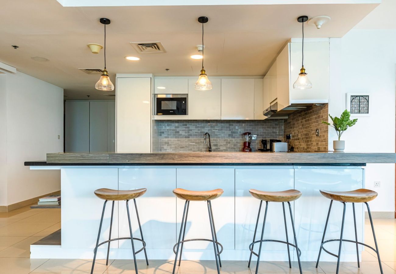 公寓 在 Dubai - Premium 2 BDR + kids room / Utility Bills Included / DIFC