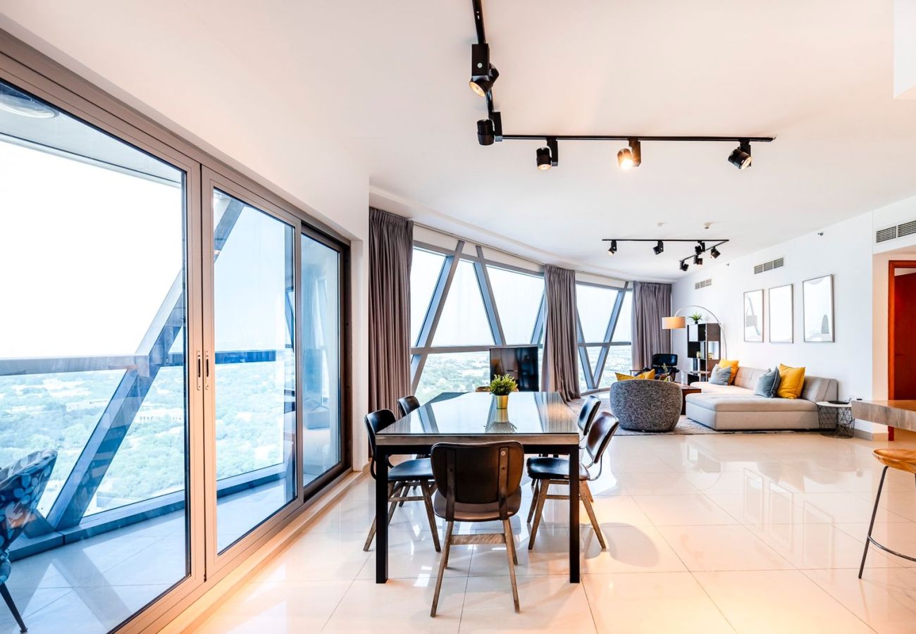 公寓 在 Dubai - Premium 2 BDR + kids room / Utility Bills Included / DIFC