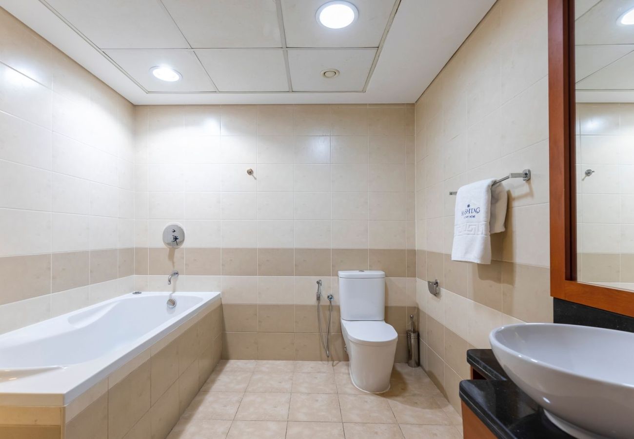 公寓 在 Dubai - Premium 2 BDR + kids room / Utility Bills Included / DIFC