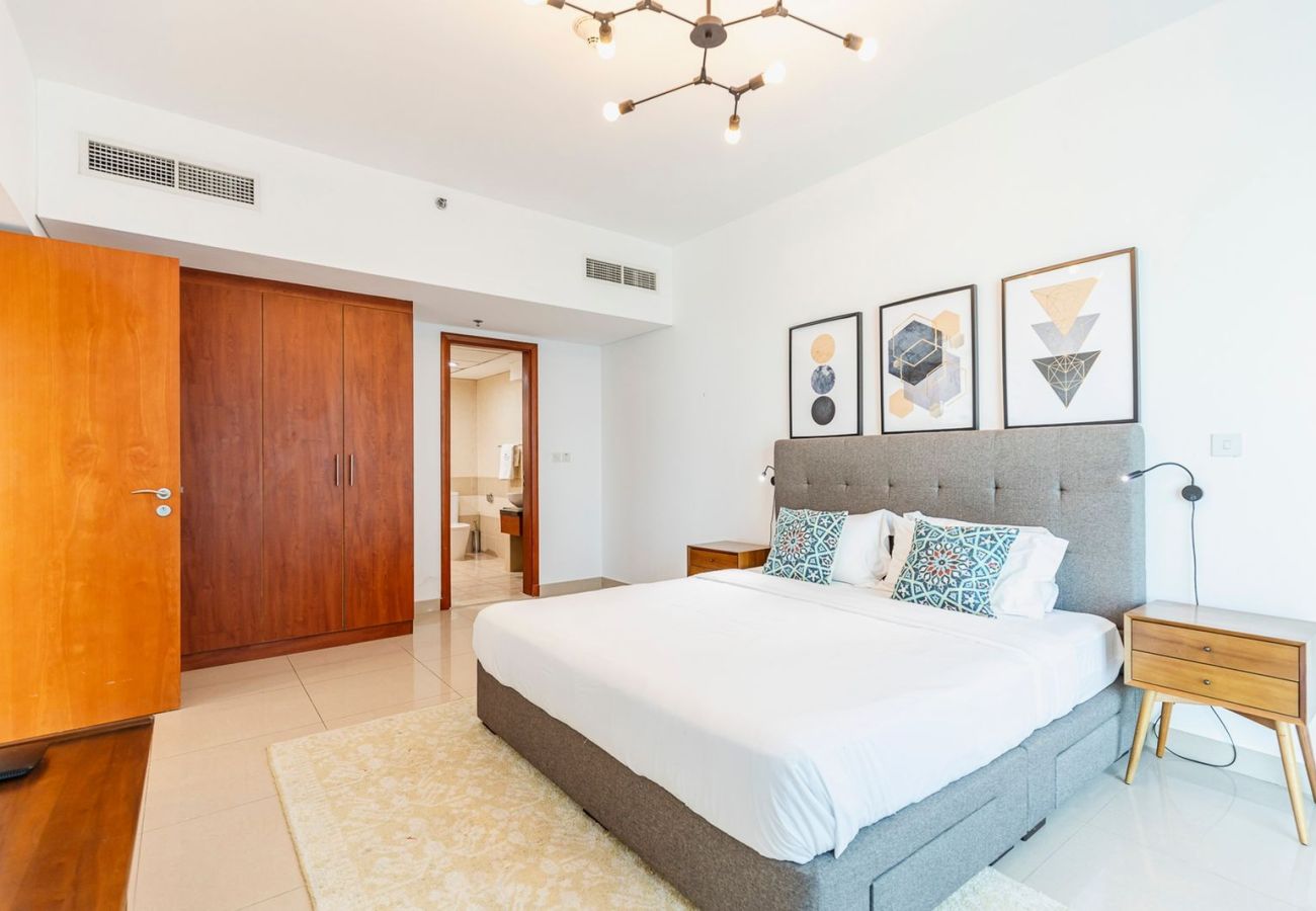 公寓 在 Dubai - Premium 2 BDR + kids room / Utility Bills Included / DIFC