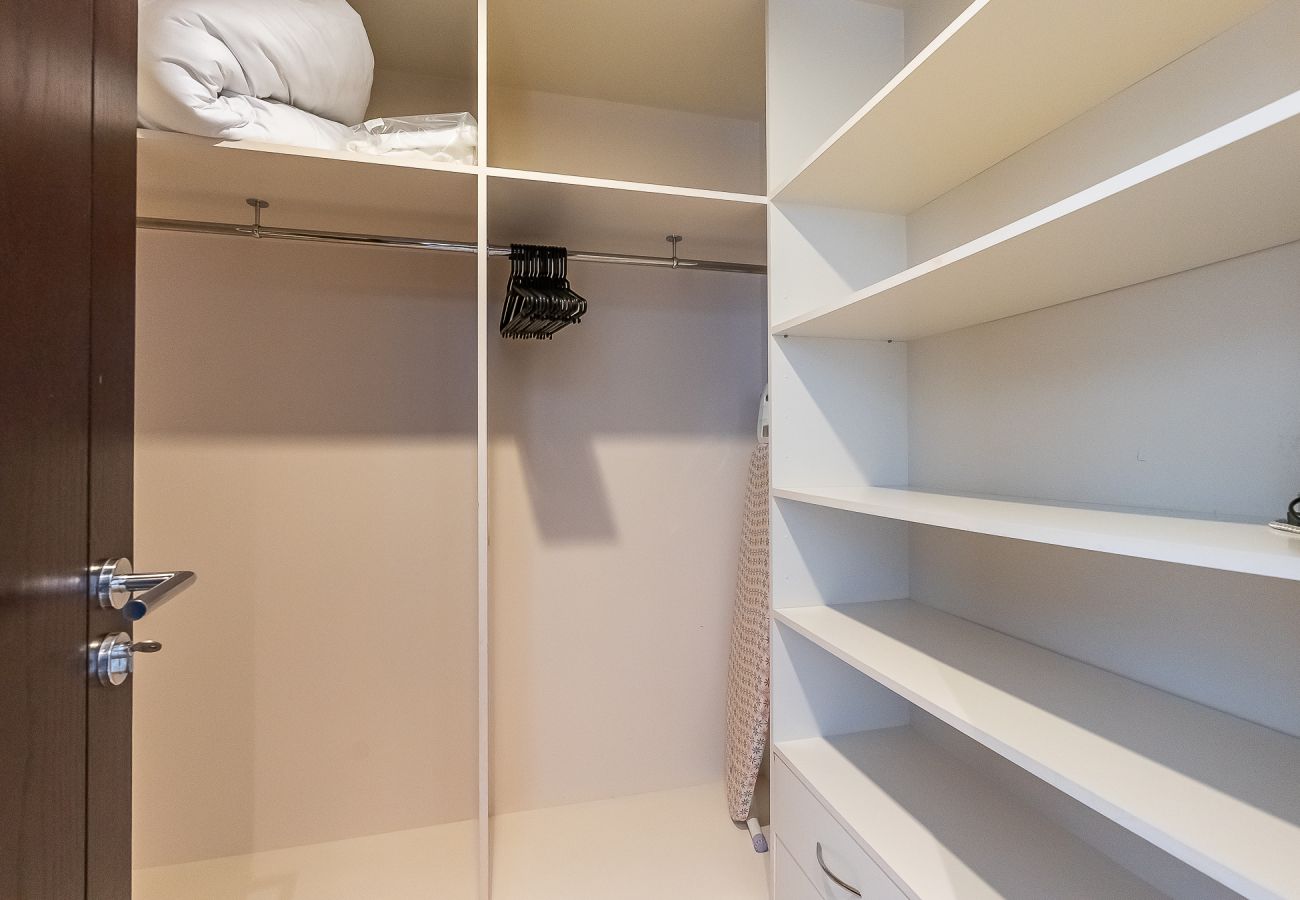 公寓 在 Dubai - Spacious 1BDR apartment in Downtown Dubai I Near Burj Khalifa