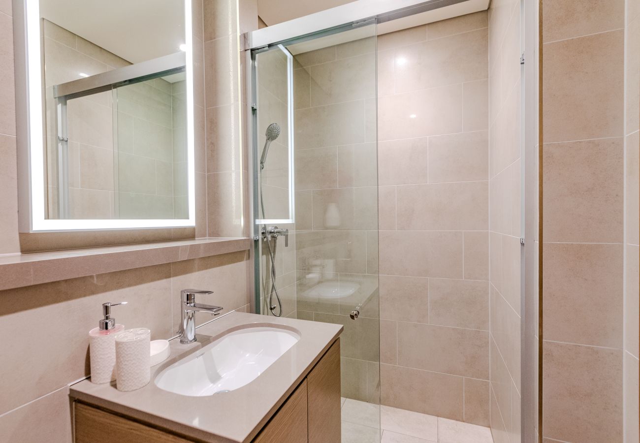 公寓 在 Dubai - Modern & Cozy 1 BDR apartment with Burj Khalifa views