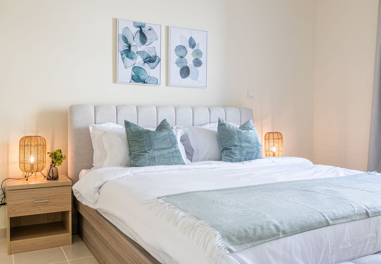 公寓 在 Dubai - Great 1BDR Apartment in The Greens / Close to Dubai Marina 