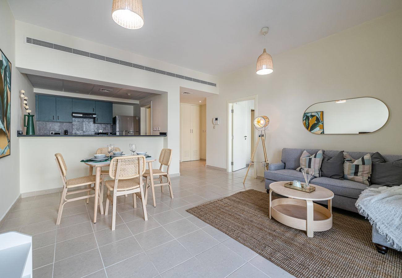 公寓 在 Dubai - Great 1BDR Apartment in The Greens / Close to Dubai Marina 