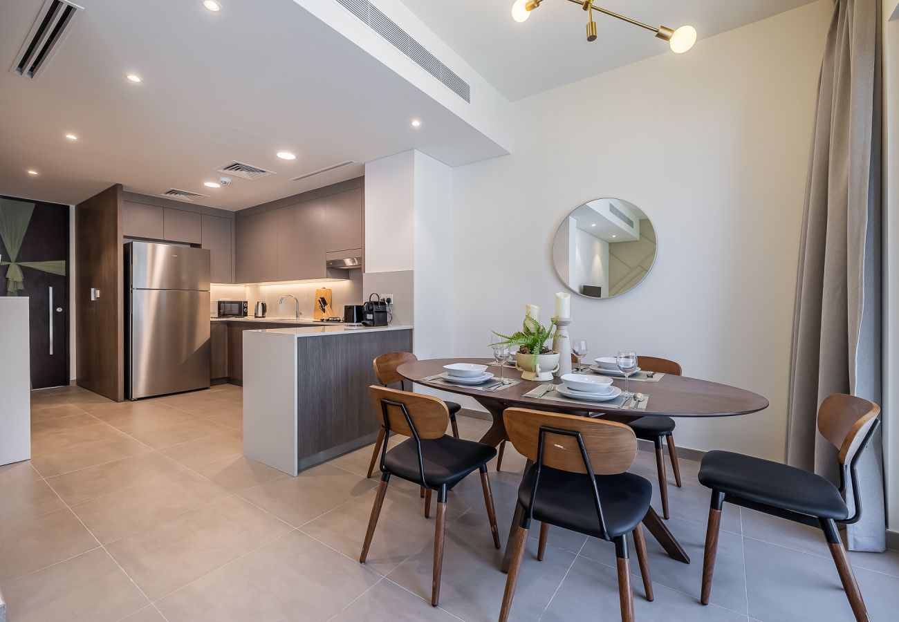 公寓 在 Dubai - Elegant villa with 3 BDR I Maid Room I Garden /B51