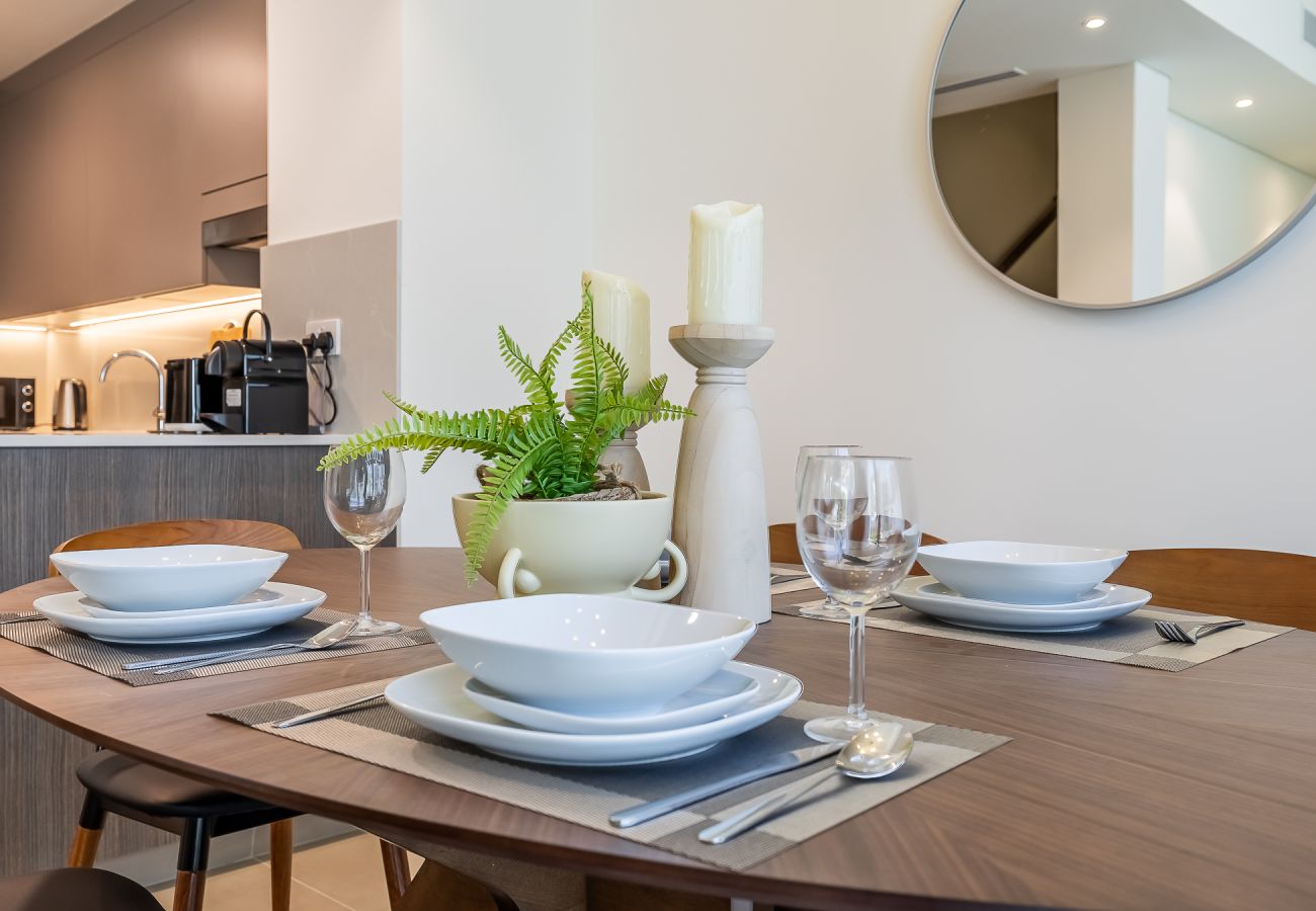 公寓 在 Dubai - Elegant villa with 3 BDR I Maid Room I Garden /B51