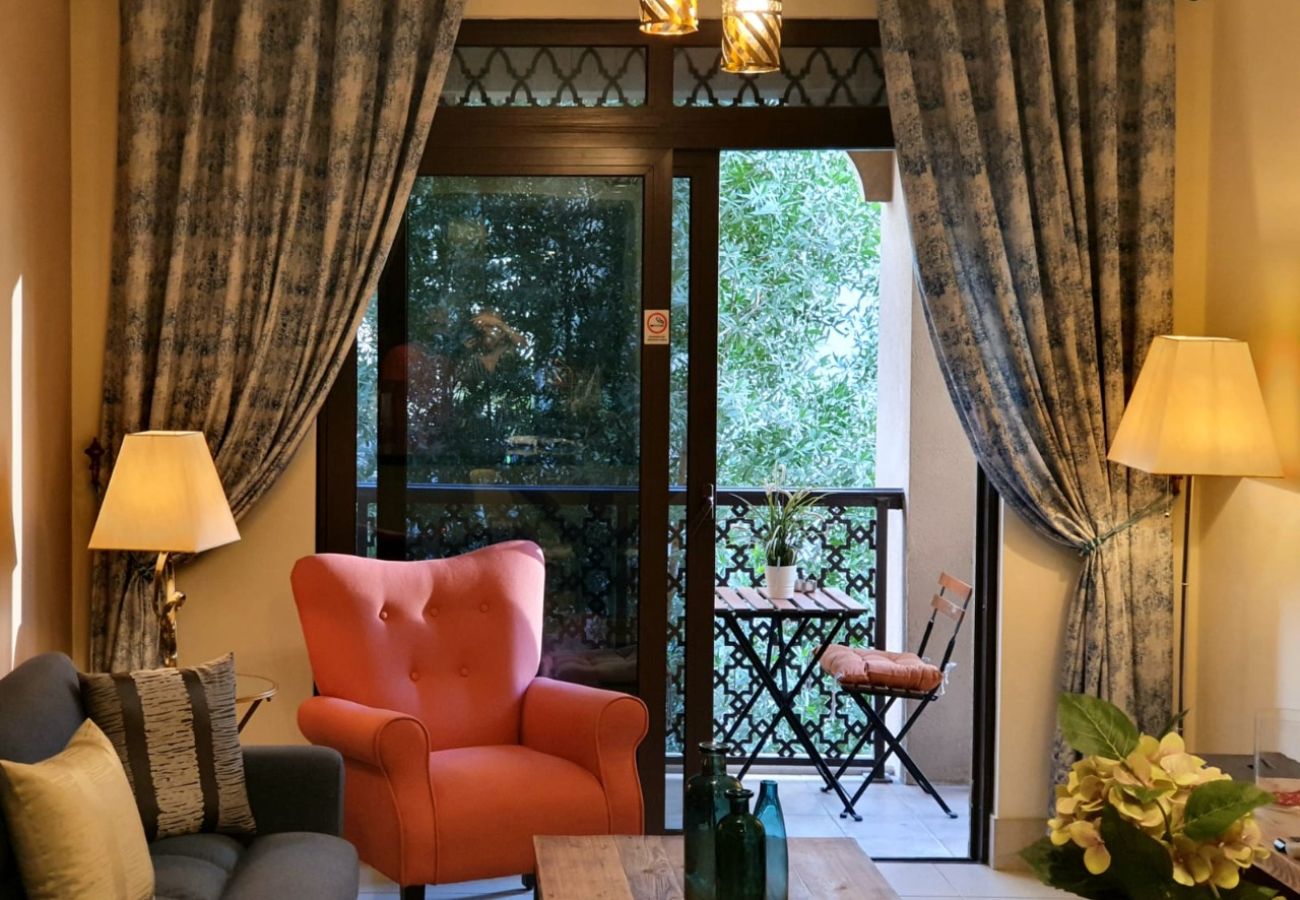 公寓 在 Dubai - Beautiful 1 Bedroom Apartment/Close to Dubai Mall